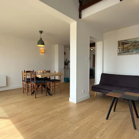 Sea View Duplex Apartament